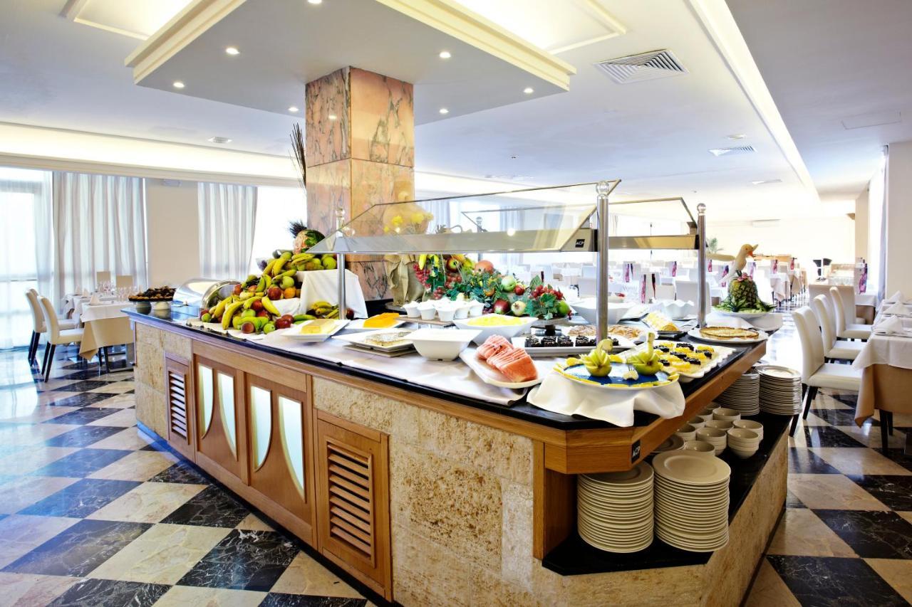 Grupotel Playa Camp De Mar - Adults Only Exterior foto